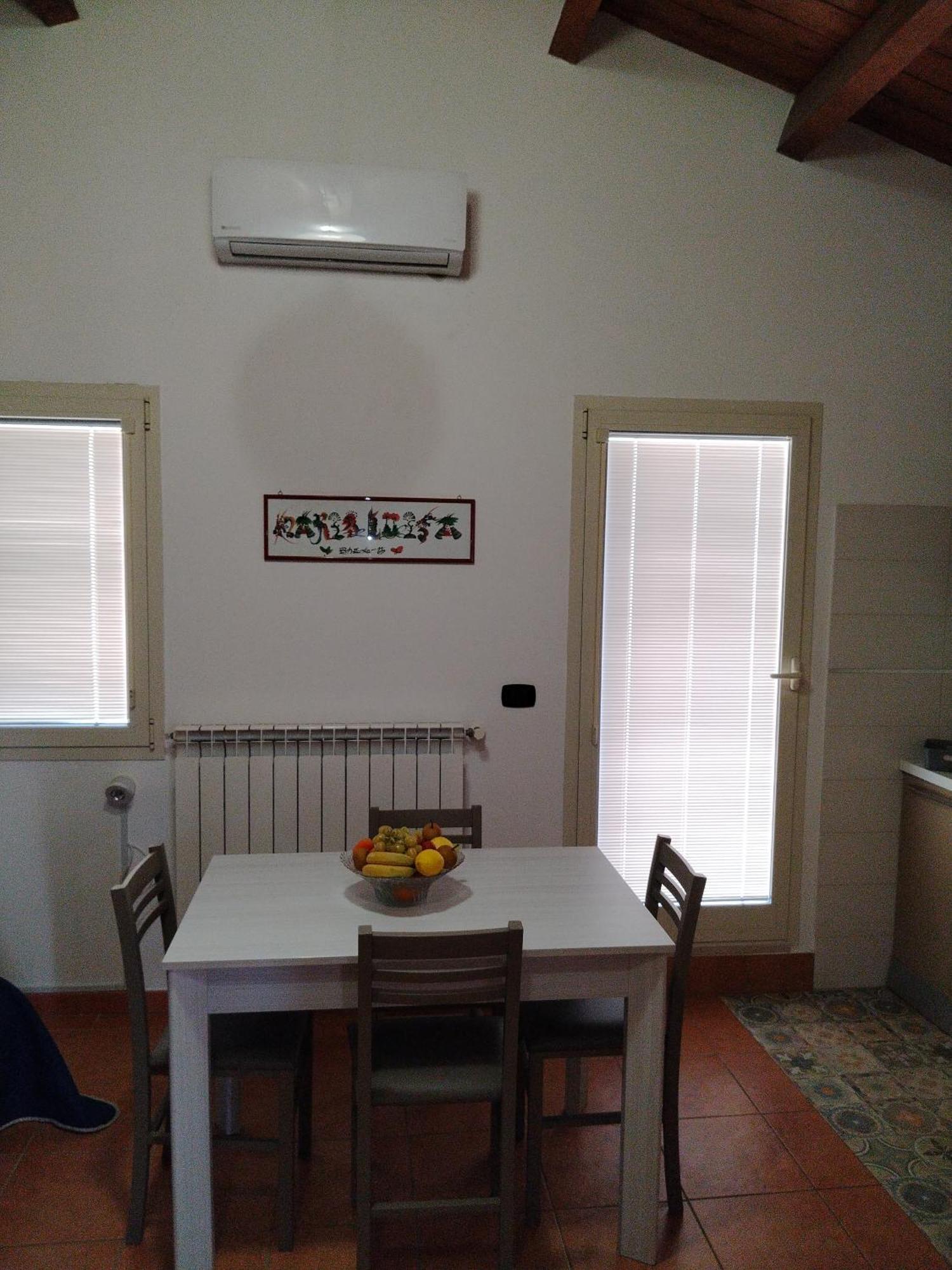Appartamento Mansarda Con Terrazzo Privato Barletta Esterno foto